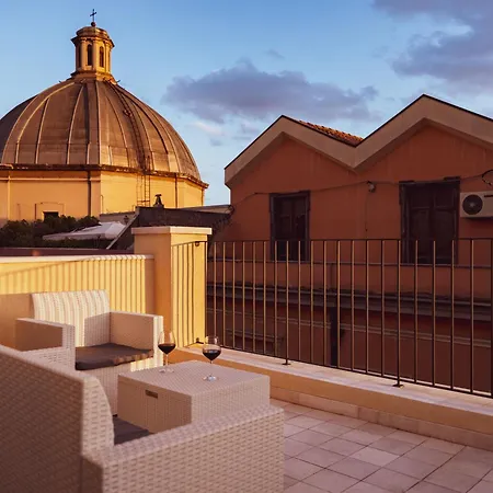 Luxury La Terrazza In Pieno Centro In Apartment